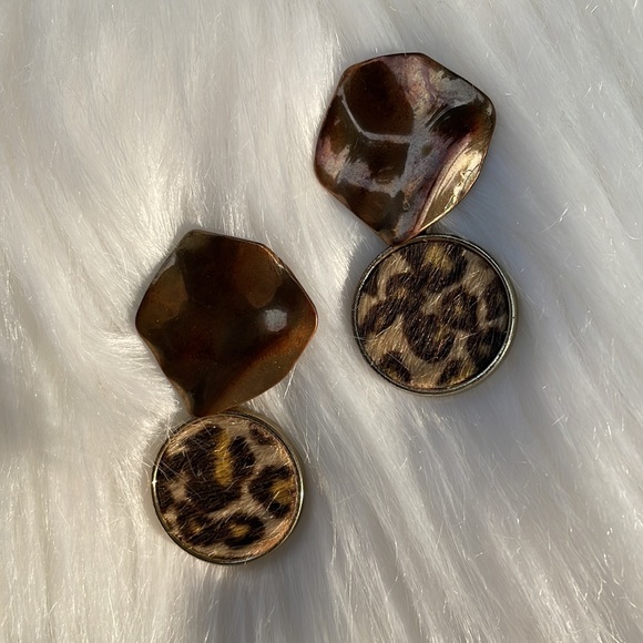 Party statement earrings - Picture 5 of 13